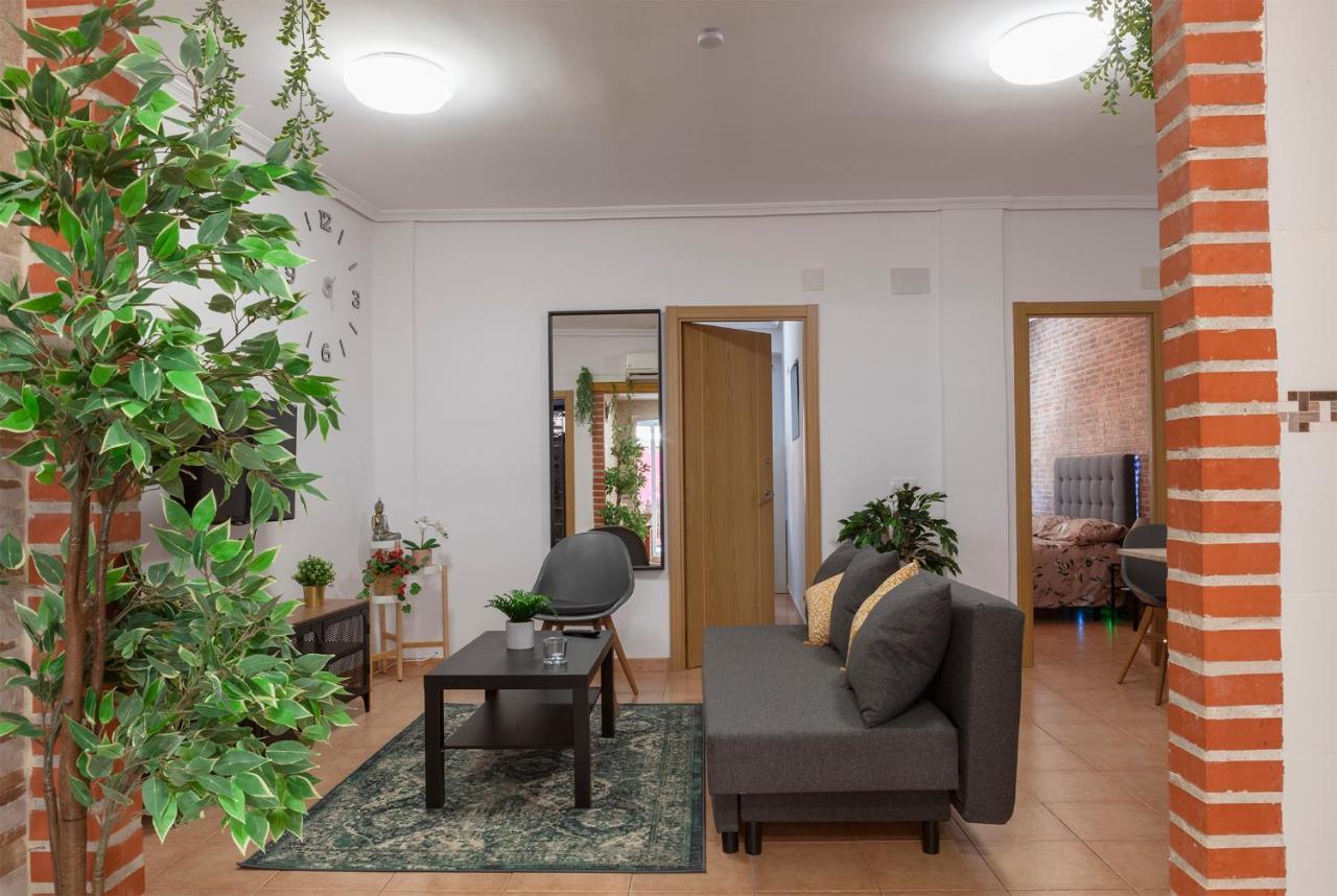 Luxury Artistic Digital Nomad 2 Bedroom W/Terrace Valencia Kültér fotó