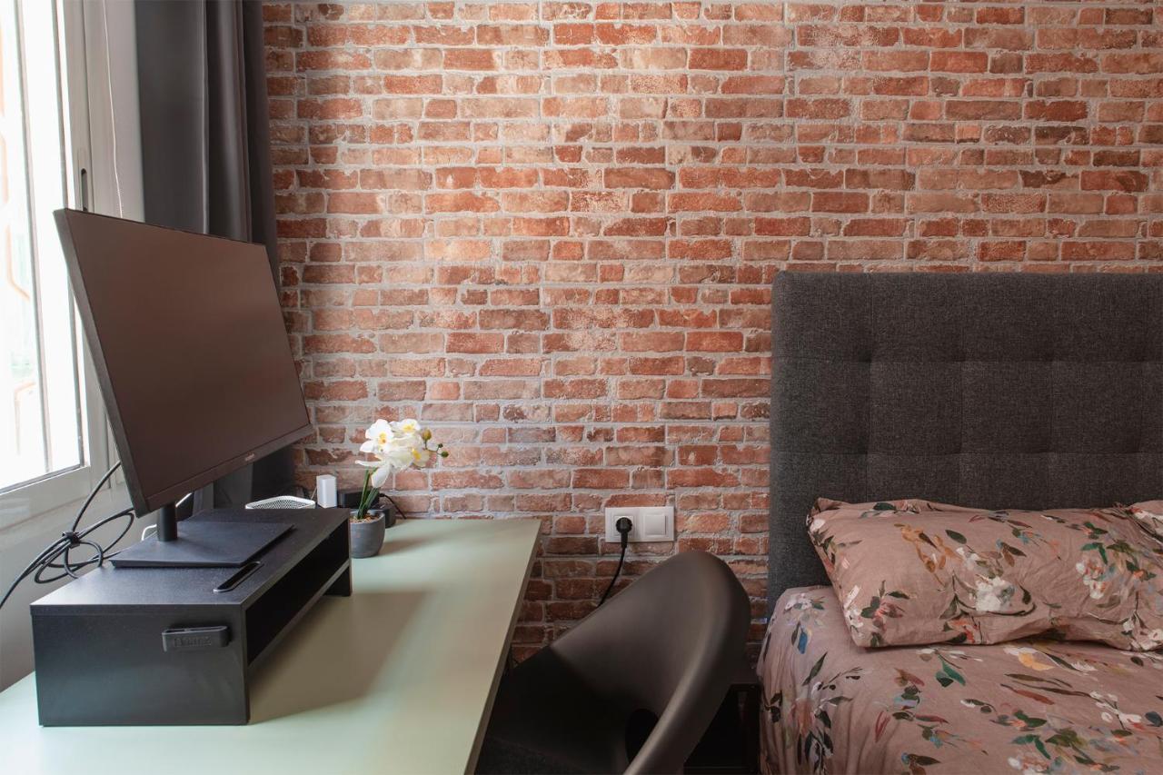 Luxury Artistic Digital Nomad 2 Bedroom W/Terrace Valencia Kültér fotó